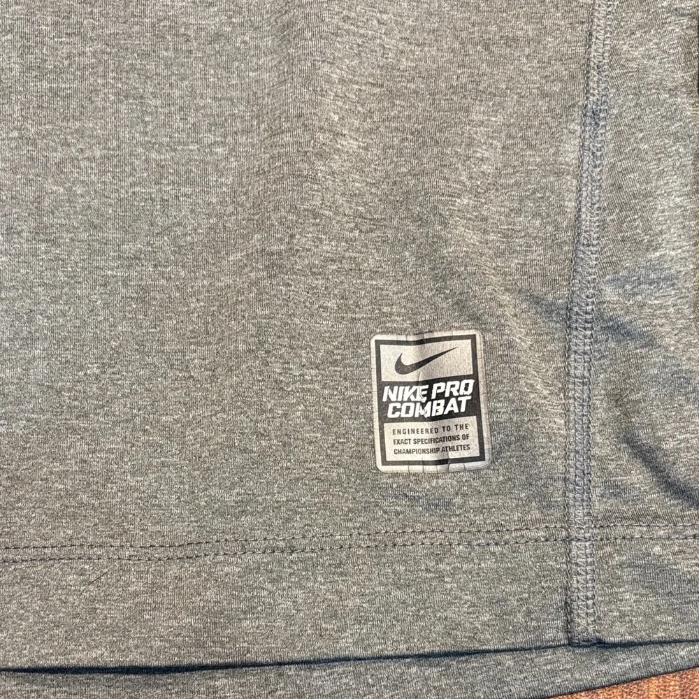 Nike Men's Gray Dri-FIT Tank Top - Picture 2 of 12